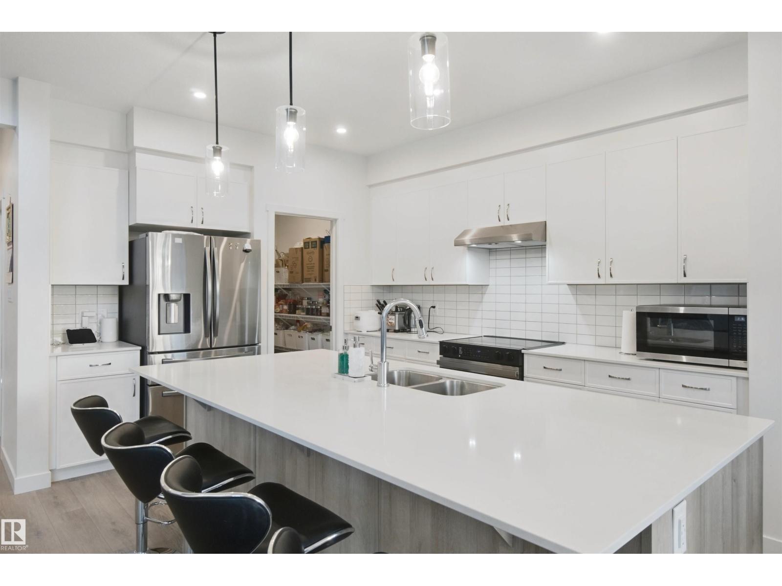 8178 222A ST NW, Edmonton — photo 9