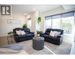 4a Harris Avenue, Brantford, ON N3R2E9 Photo 16