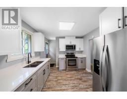 Laundry room - 636 Mississaga Street W, Orillia, ON L3V3C6 Photo 11