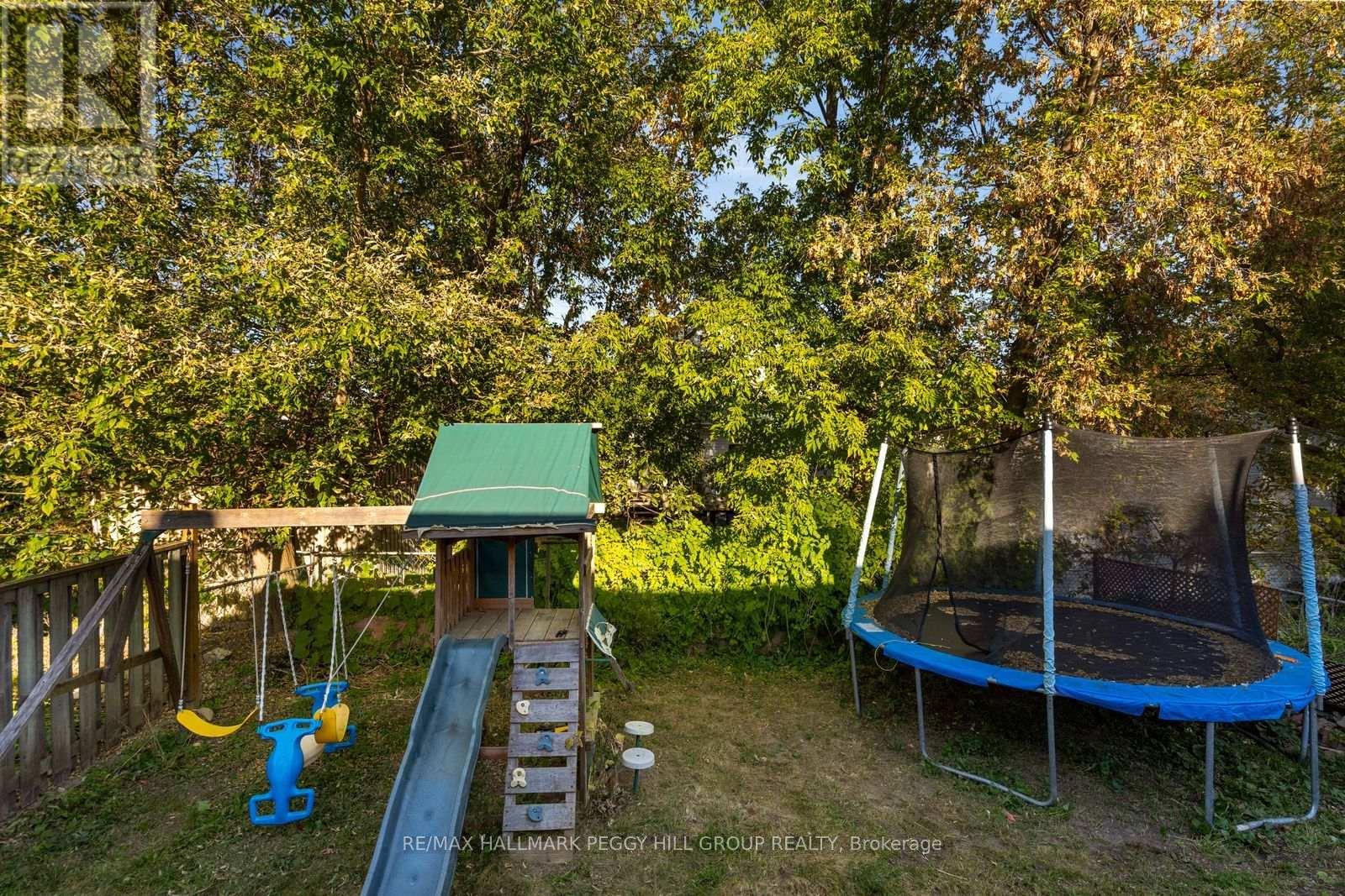 375 Fitton Street, Midland, ON photo 16