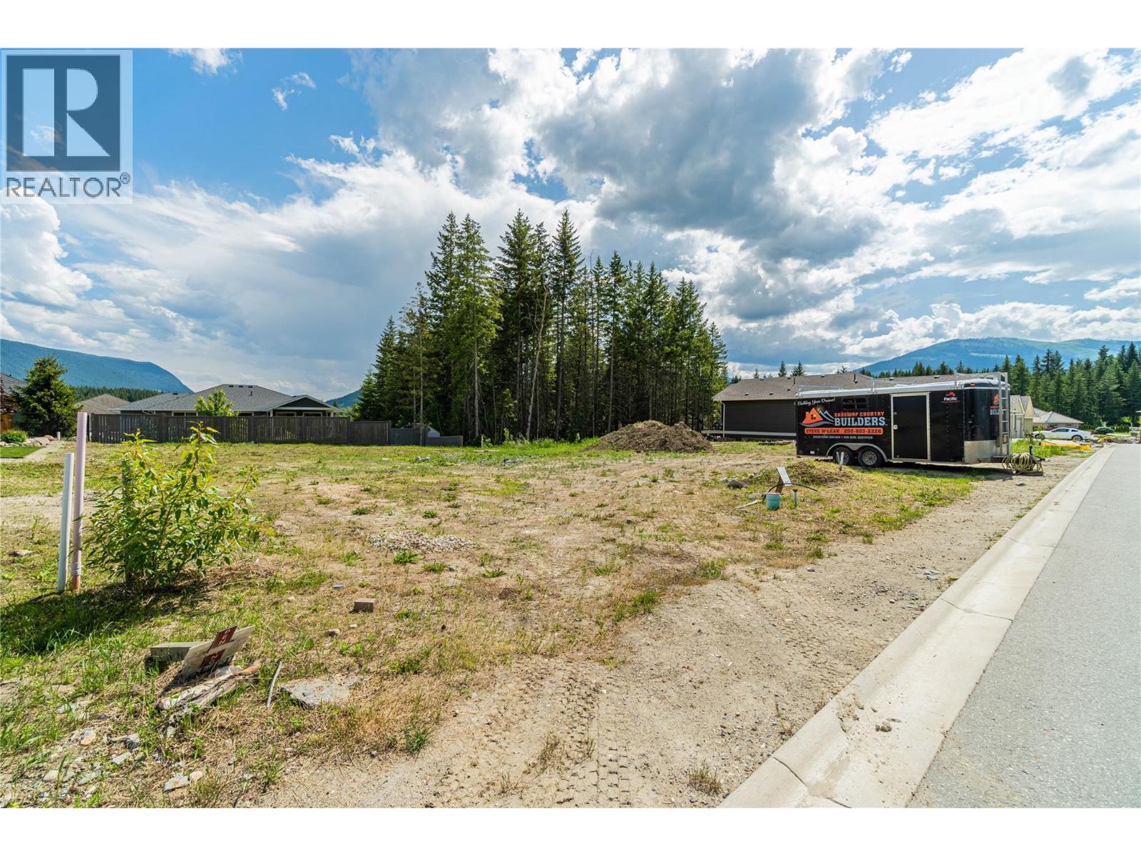 2715 GOLF COURSE Drive Unit# 10, Blind Bay - Image 1