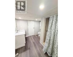 1889 University Avenue West Unit# Lower, Windsor, ON N9B1C7 Photo 7