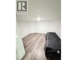 1889 University Avenue West Unit# Lower, Windsor, ON N9B1C7 Photo 8