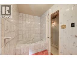 44 Greensview Drive, Kitchener, ON N2P2E6 Photo 25