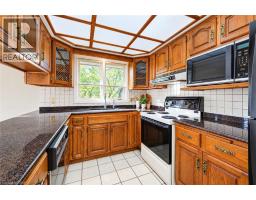 4pc Bathroom - 44 Greensview Drive, Kitchener, ON N2P2E6 Photo 9
