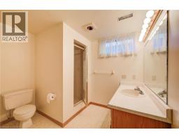 44 Greensview Drive, Kitchener, ON N2P2E6 Photo 39