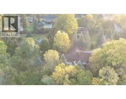 44 Greensview Drive, Kitchener, ON N2P2E6 Photo 48