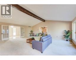 Living room - 44 Greensview Drive, Kitchener, ON N2P2E6 Photo 17