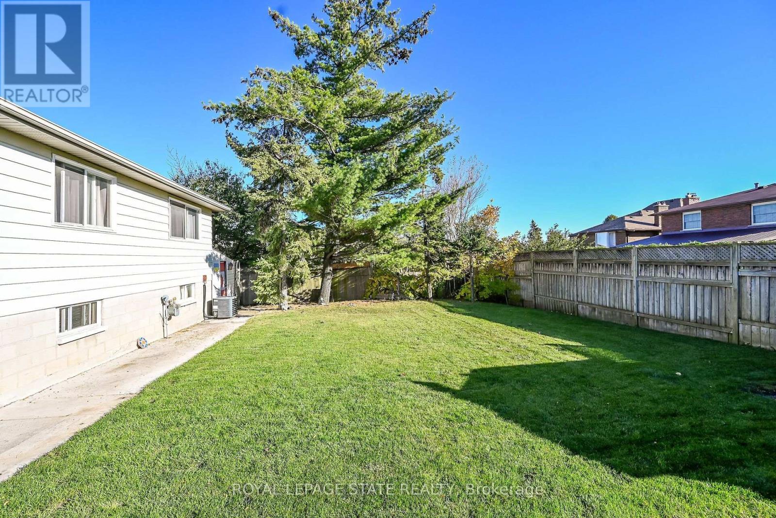 411 Queen Victoria Drive, Hamilton, ON photo 42