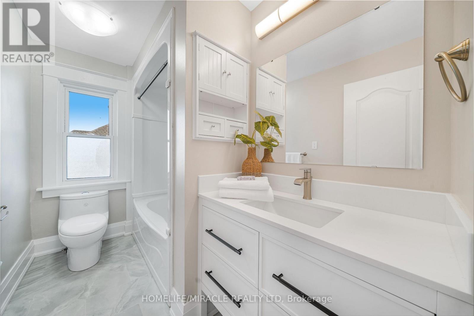 323 Queenston Road, Niagara-on-the-Lake, ON photo 24