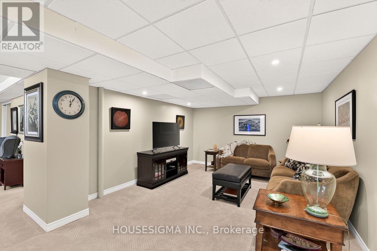 798 Greenly Drive, Cobourg, ON photo 36