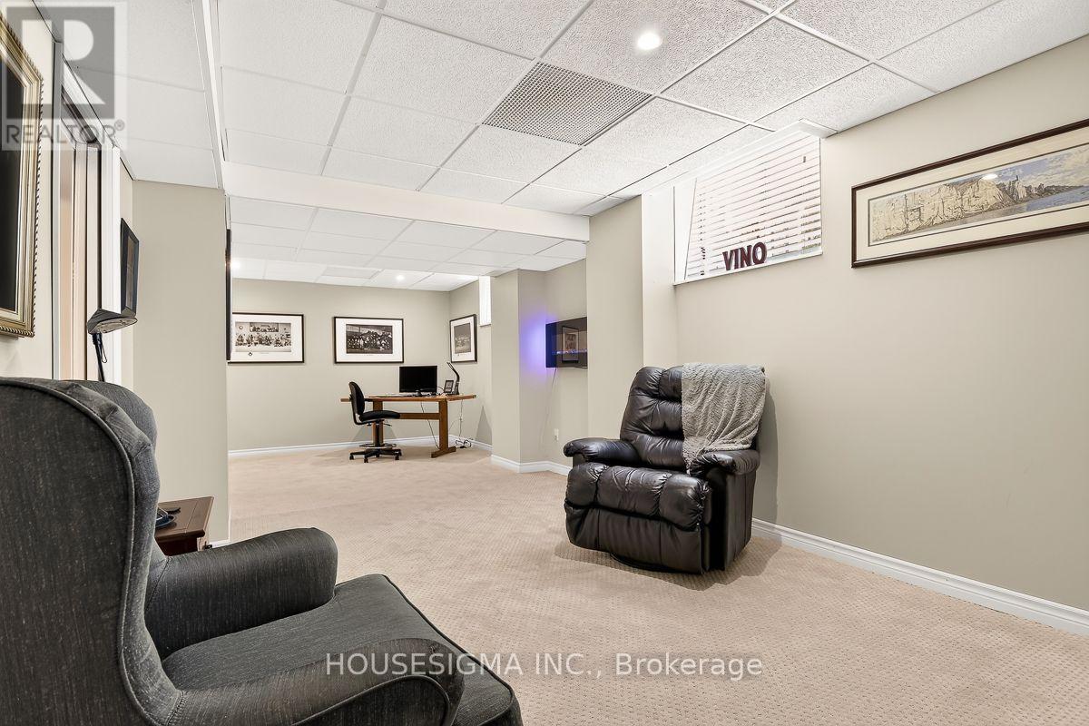 798 Greenly Drive, Cobourg, ON photo 40
