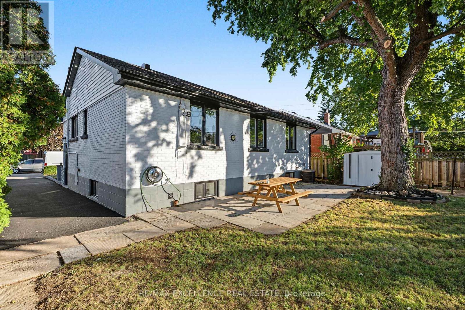 98 Wise Crescent, Hamilton, ON photo 32