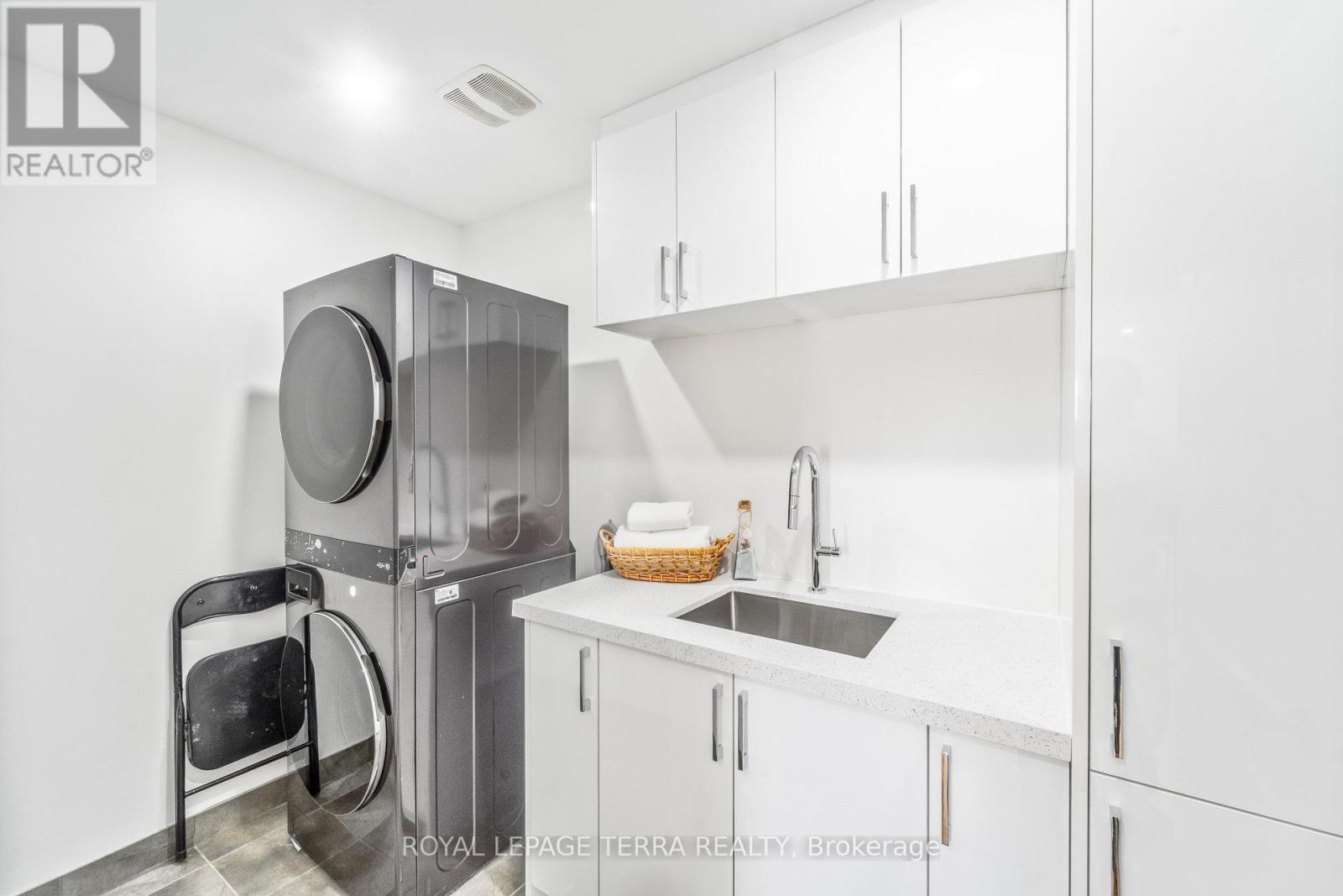 35 Whistler Street, Hamilton, ON photo 16