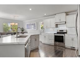 35553 Tweedsmuir Drive, Abbotsford, BC V3G2X8 Photo 10