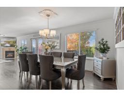 35553 Tweedsmuir Drive, Abbotsford, BC V3G2X8 Photo 8