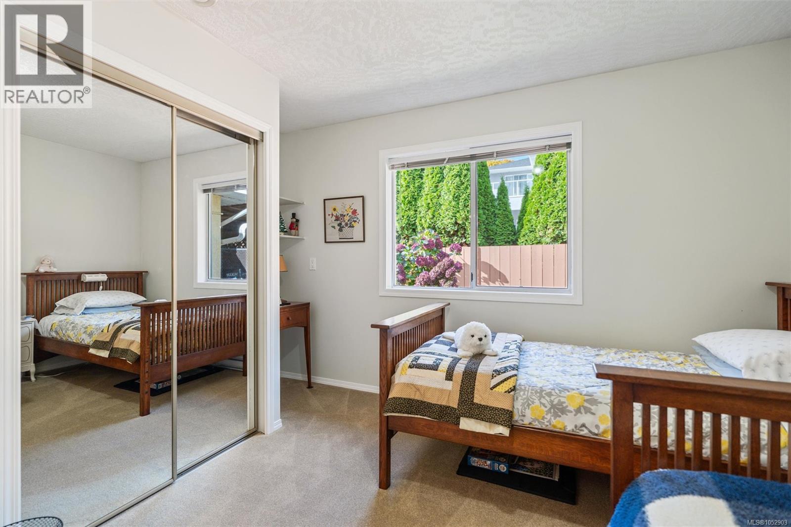  5179 Del Monte Avenue, Saanich