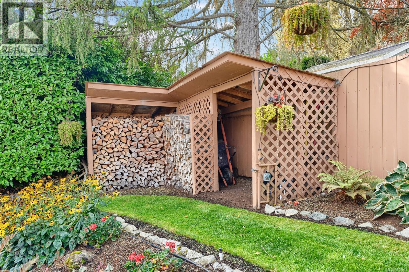  5179 Del Monte Avenue, Saanich