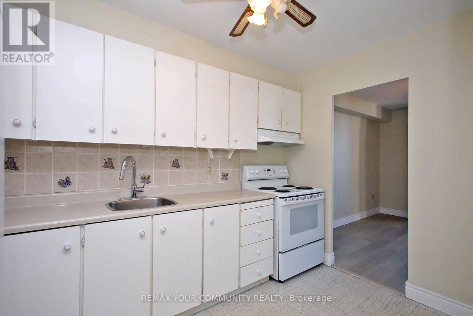 #2602 5 MASSEY SQUARE - 11