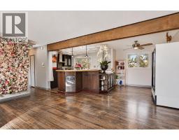 Living room - 4832 Worcester Drive Sw, Calgary, AB T3C3L6 Photo 6