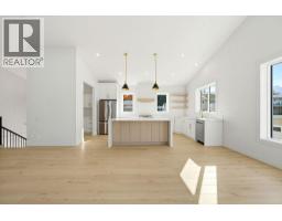 1080 9 Avenue Ne Unit# 2, Salmon Arm, BC V1E4A8 Photo 20