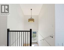 1080 9 Avenue Ne Unit# 2, Salmon Arm, BC V1E4A8 Photo 27