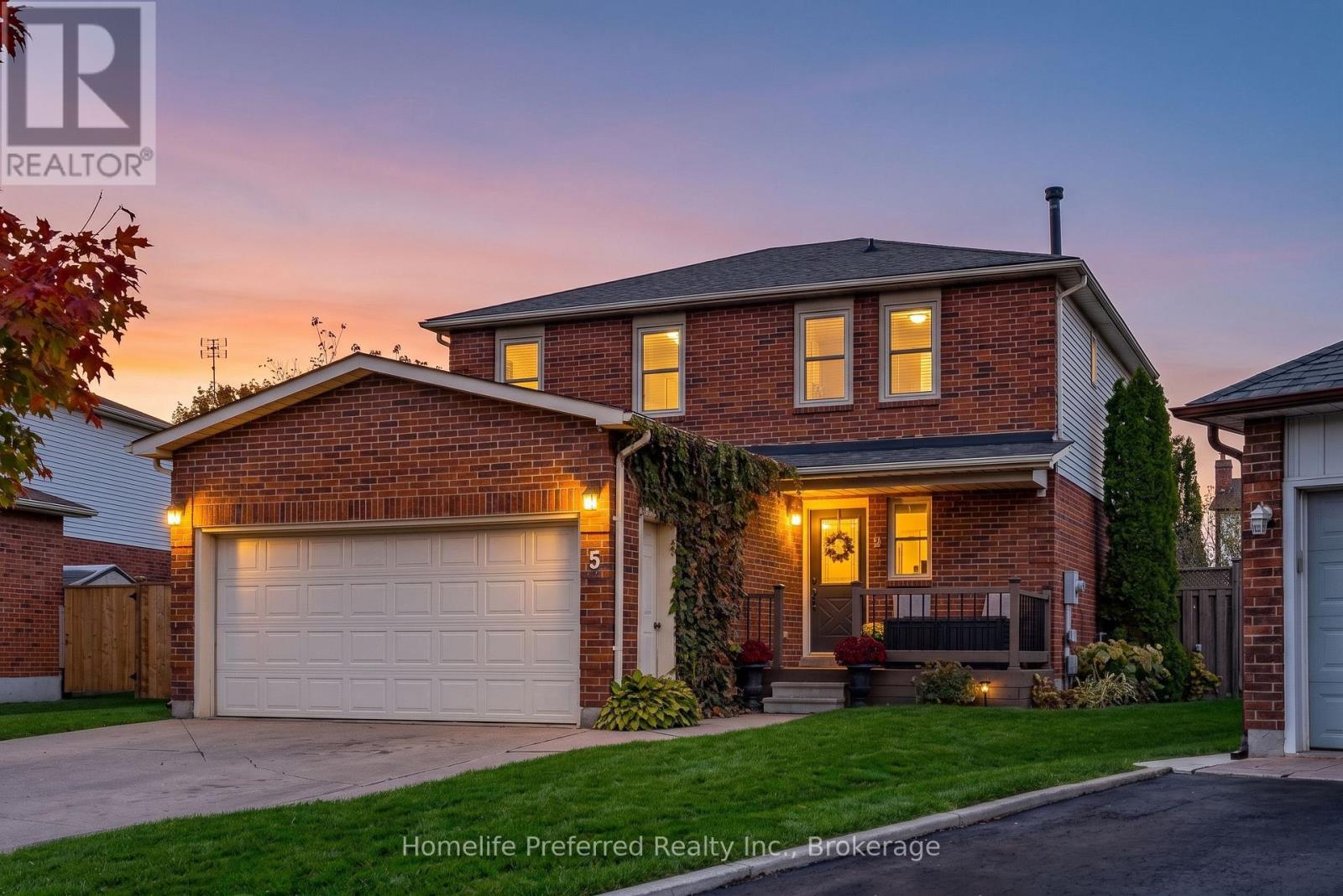5 SOUCH COURT - 1