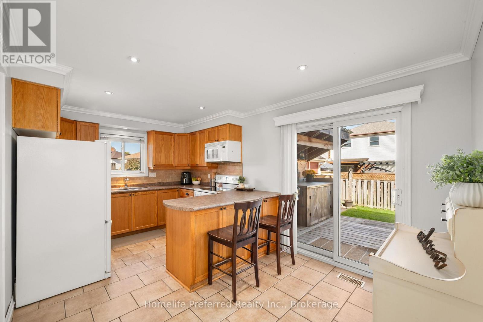 5 SOUCH COURT - 13