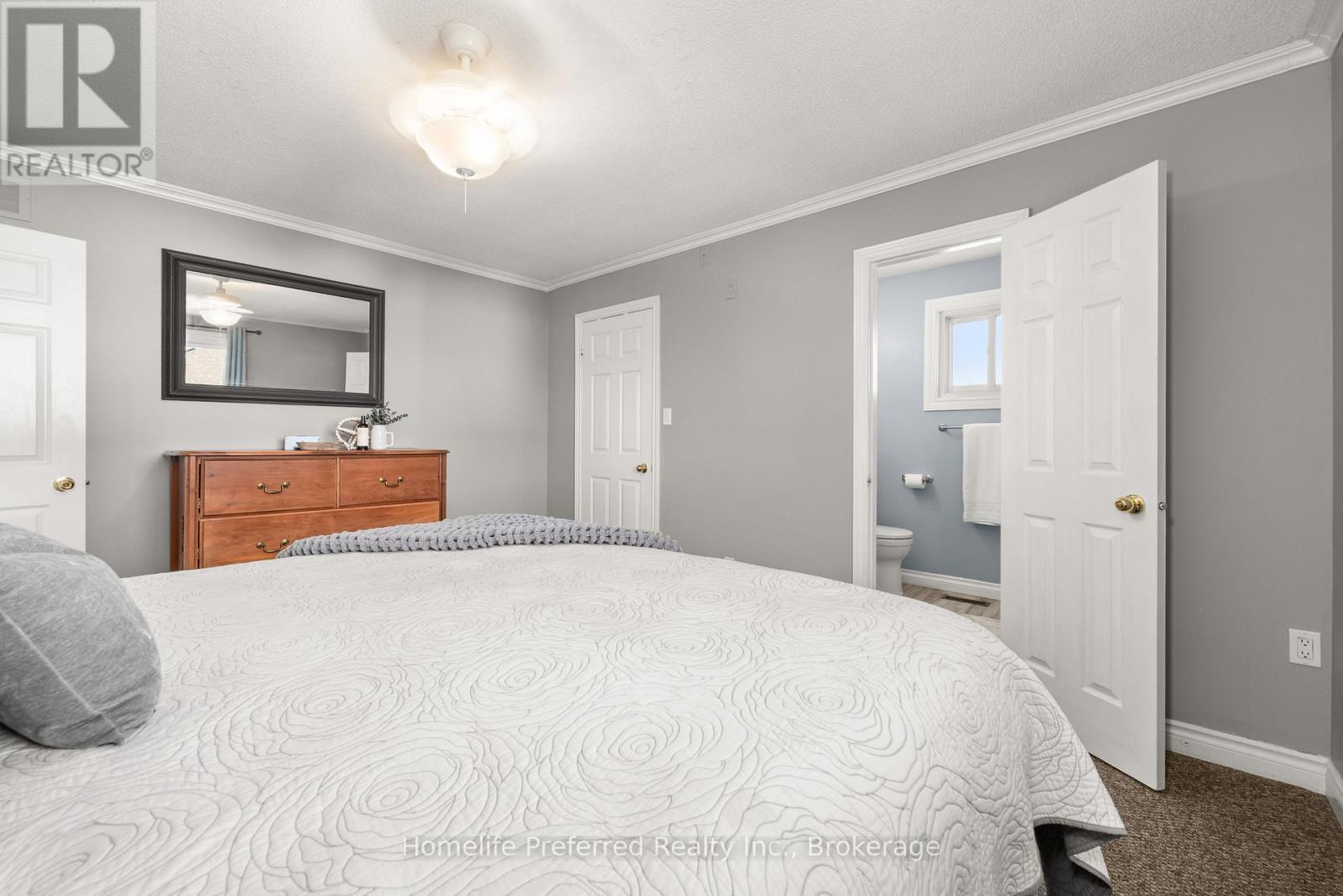 5 SOUCH COURT - 19