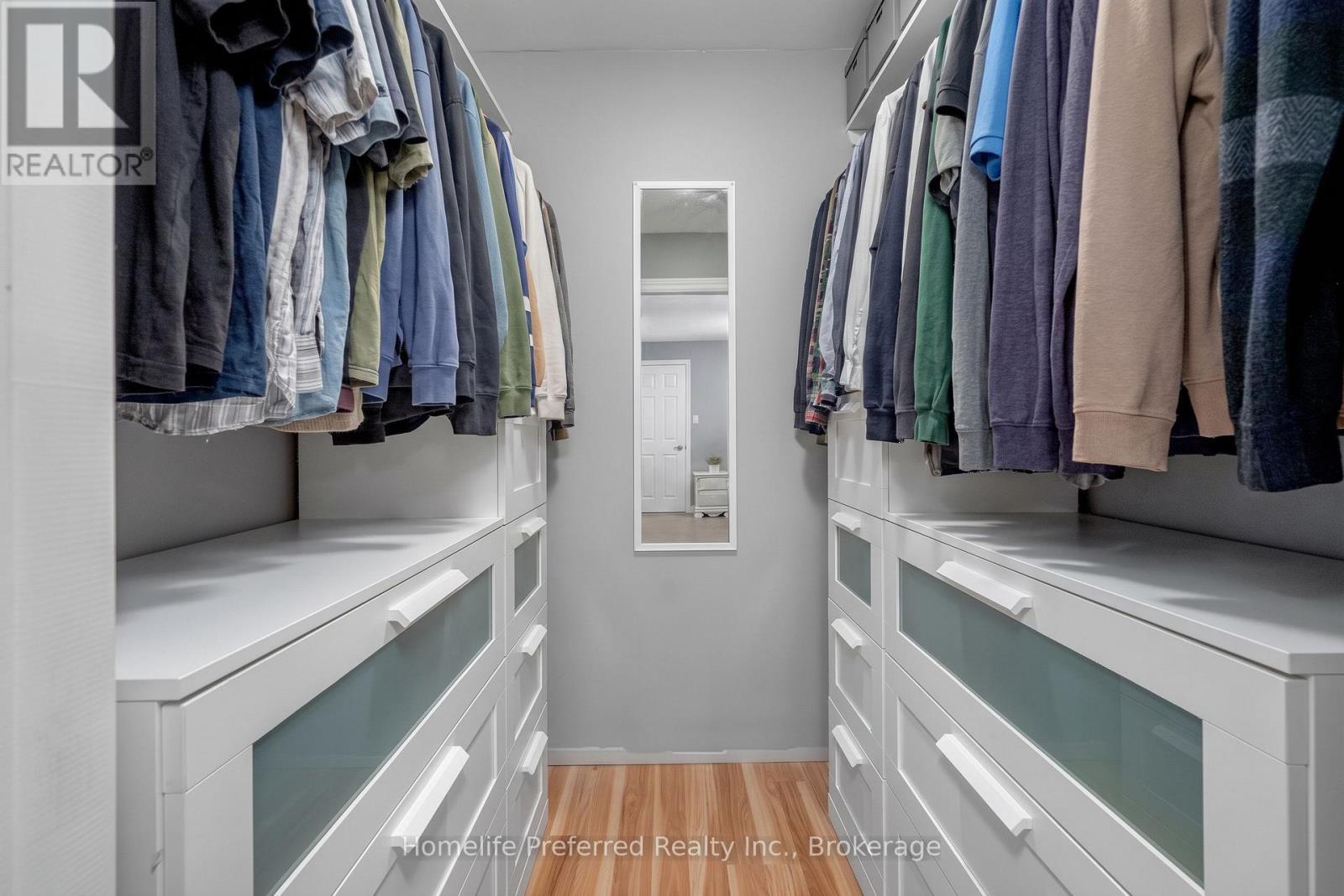 5 SOUCH COURT - 21