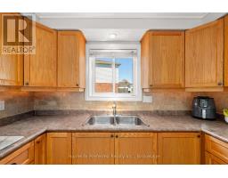 5 Souch Court, Clarington, ON L1C4G3 Photo 12