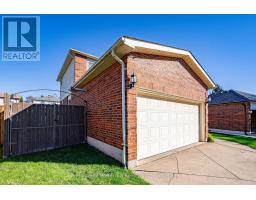 5 Souch Court, Clarington, ON L1C4G3 Photo 6