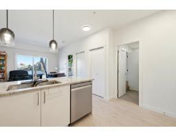 215 5504 Brydon Crescent, Langley, BC V3A4A4 Photo 9