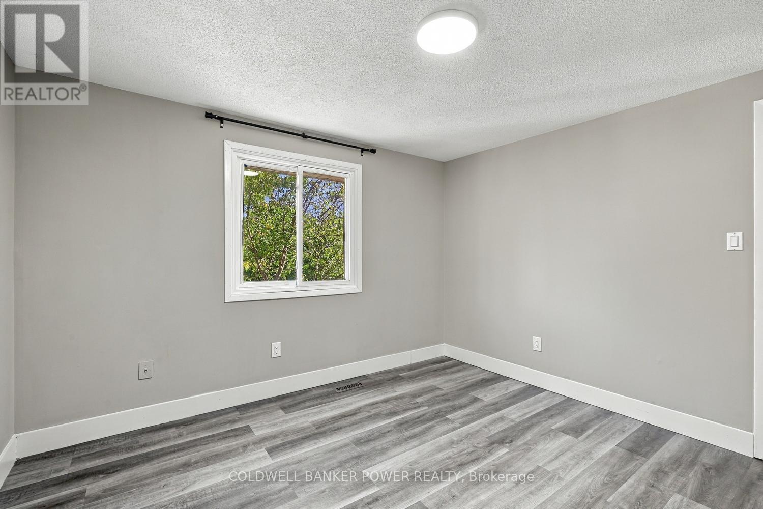 5 bedroom Single Family interior view, 1074 Blanchard Road, Whitehills, London, Ontario