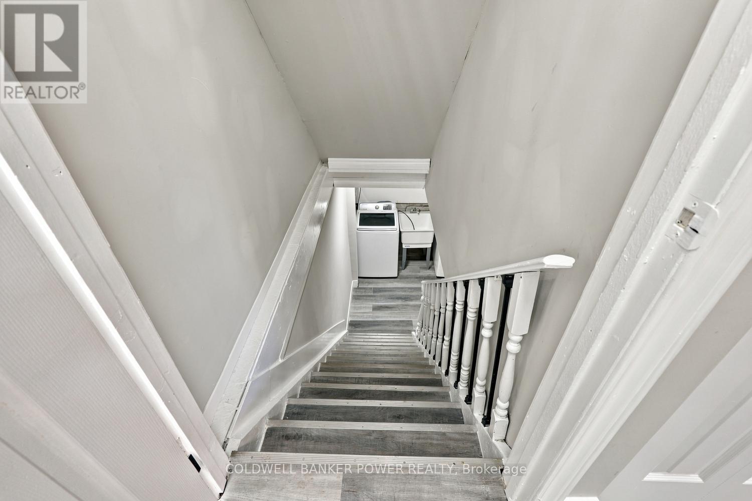 5 bedroom Single Family interior view, 1074 Blanchard Road, Whitehills, London, Ontario