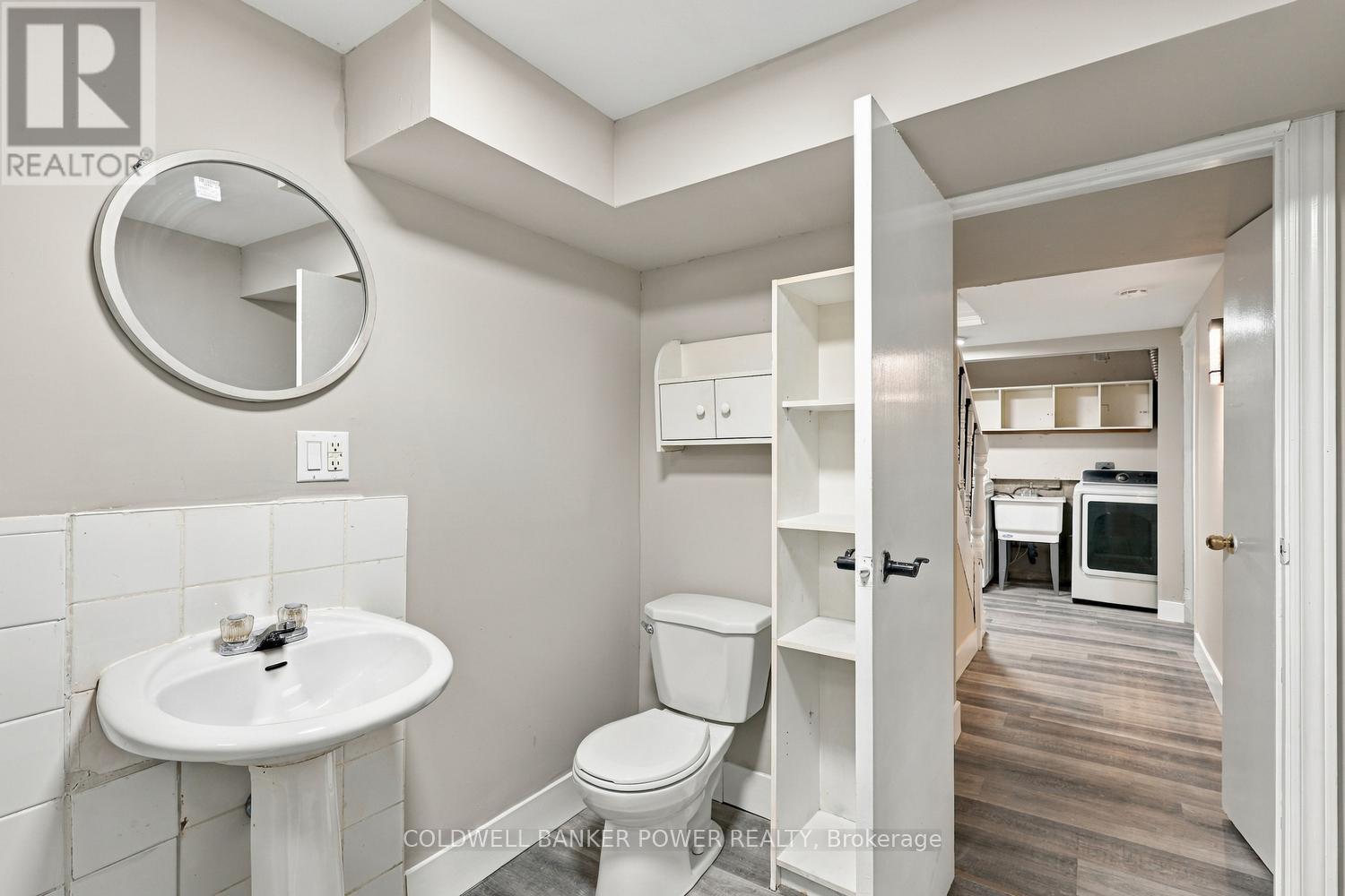 5 bedroom Single Family interior view, 1074 Blanchard Road, Whitehills, London, Ontario