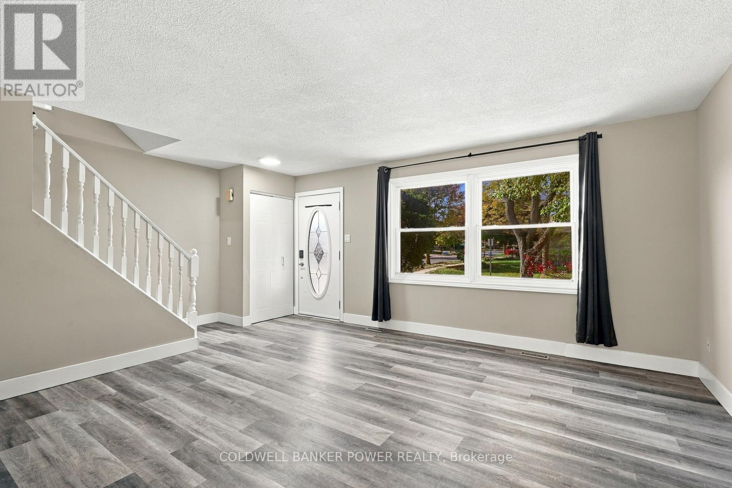 5 bedroom Single Family interior view, 1074 Blanchard Road, Whitehills, London, Ontario