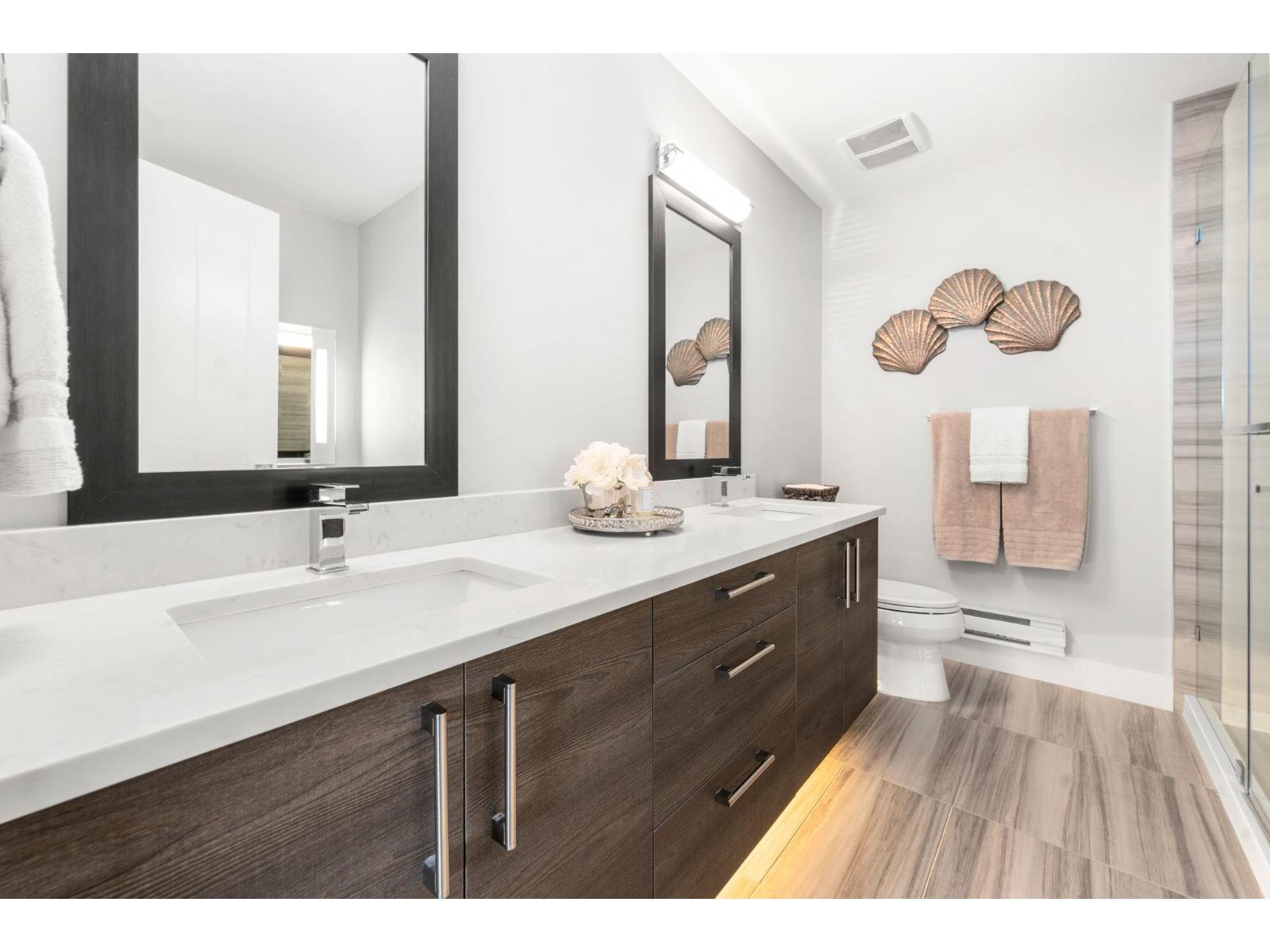 134 2853 HELC PLACE, Surrey - Image 1