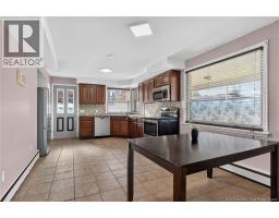 129 Walsh Street, photo 13