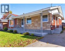 129 Walsh Street, photo 4
