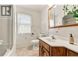 26 Grand Avenue, Wallaceburg, ON N8A4J9 Photo 16