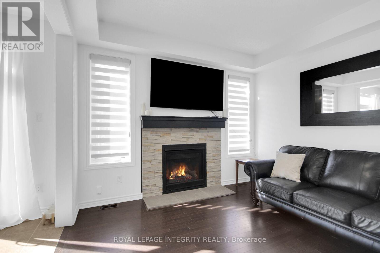 622 SILVER SPRUCE WAY - 13