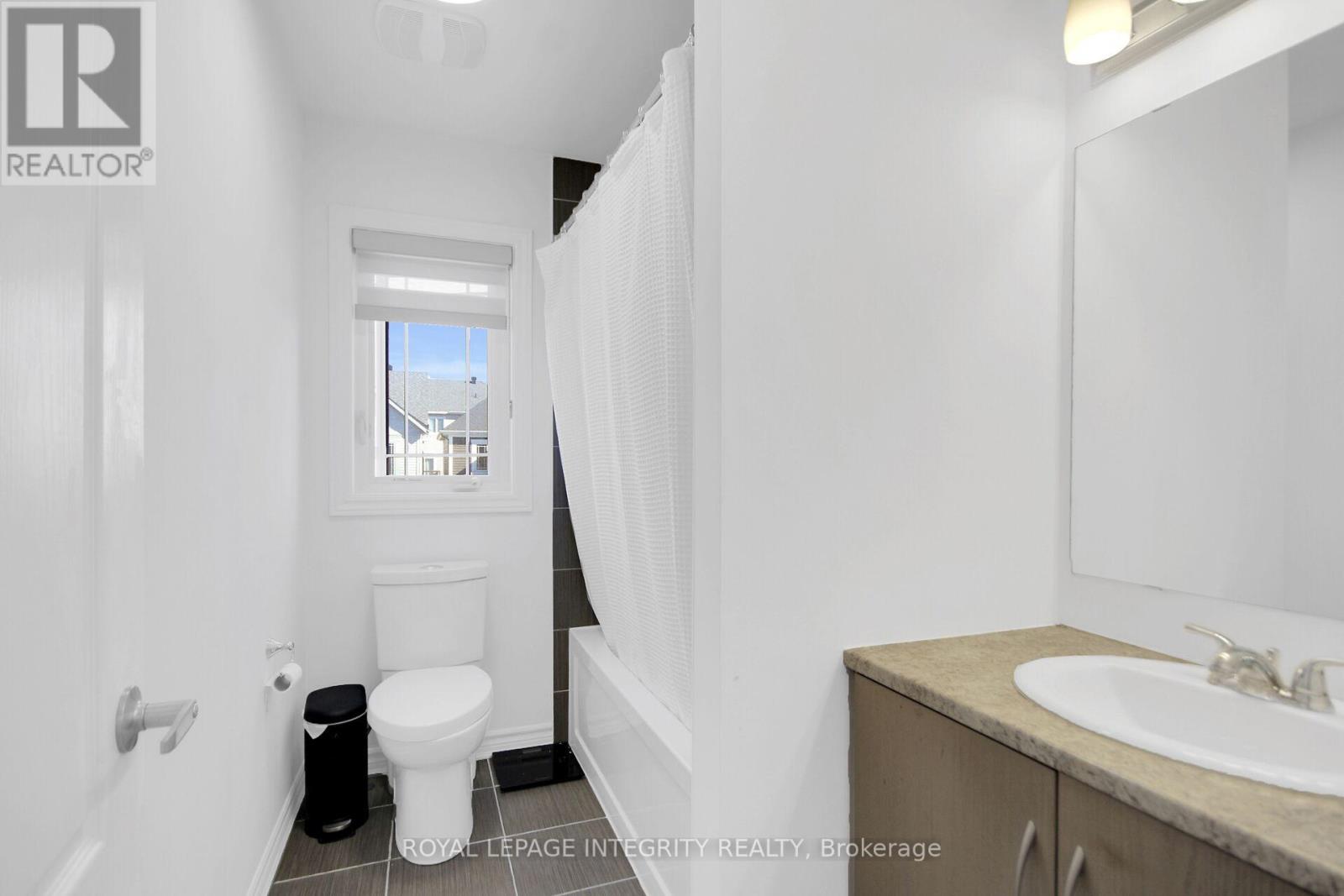622 SILVER SPRUCE WAY - 30