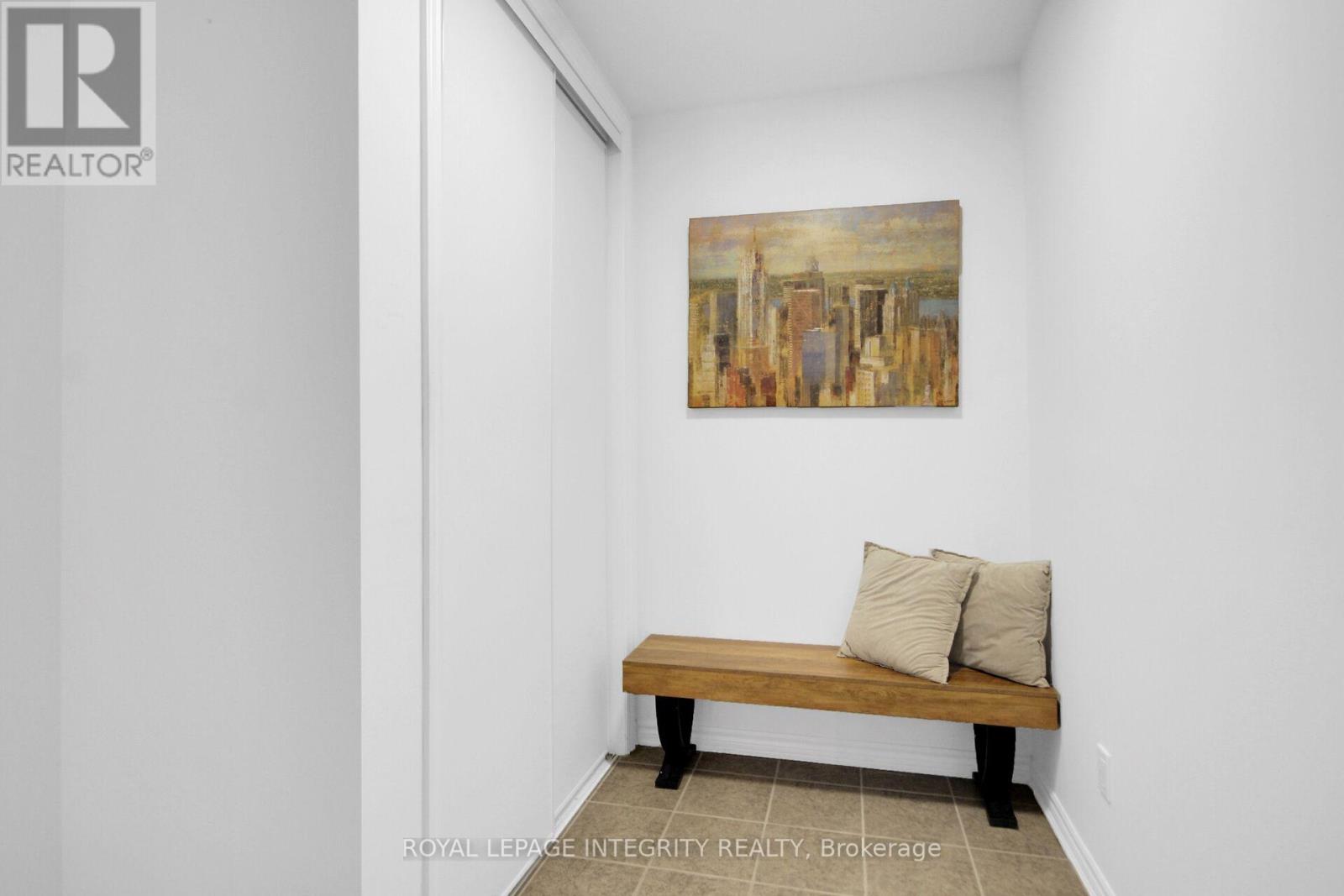 622 SILVER SPRUCE WAY - 33