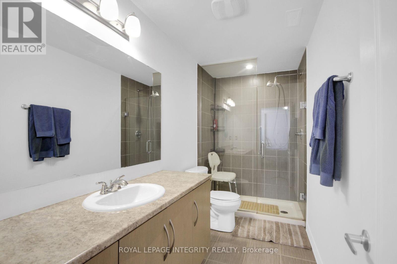 622 SILVER SPRUCE WAY - 34