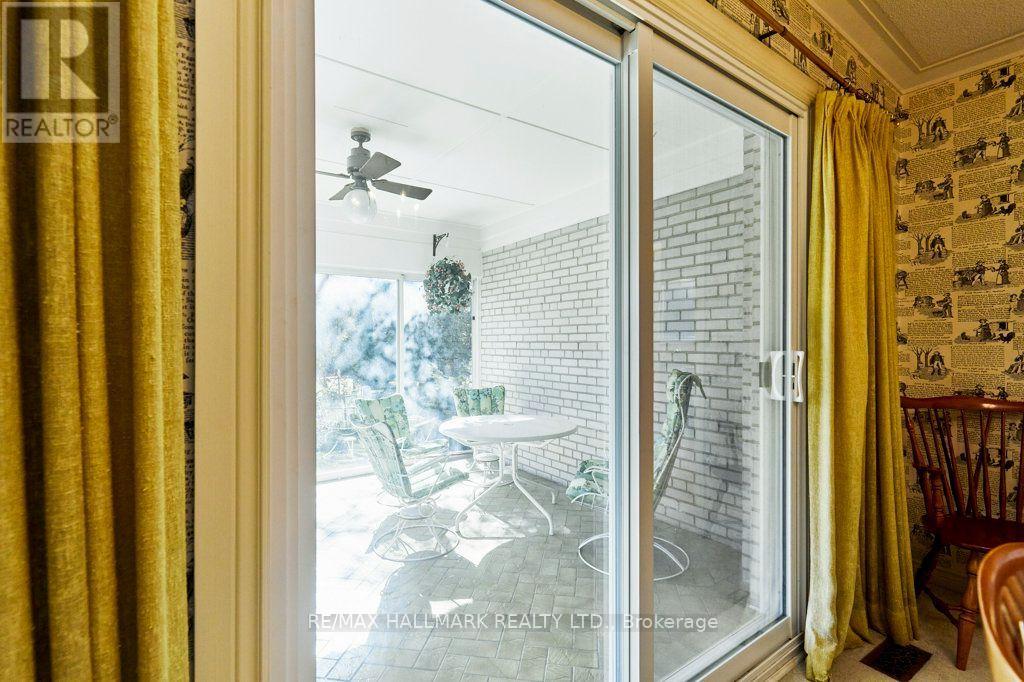 11 Feldbar Court, Toronto, ON photo 11