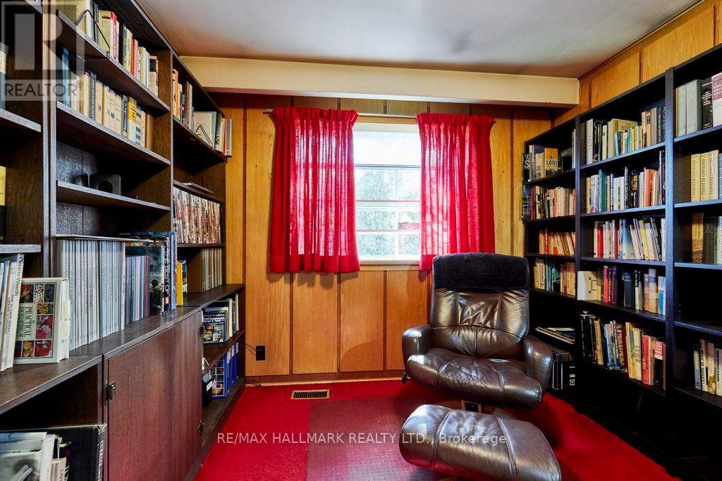 11 Feldbar Court, Toronto, ON photo 19