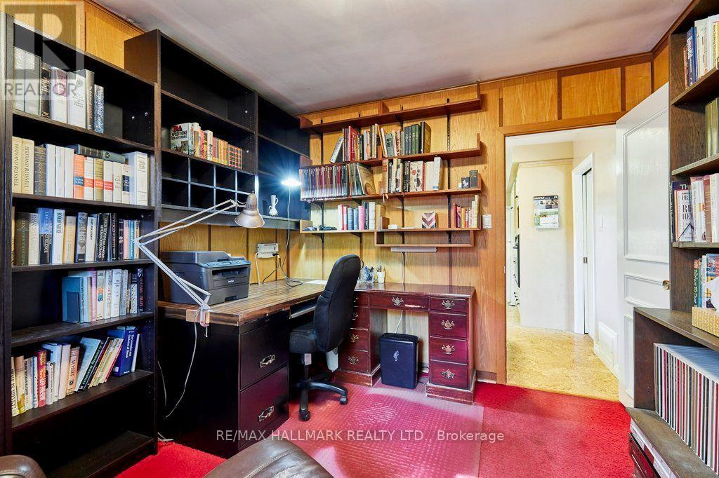 11 Feldbar Court, Toronto, ON photo 20