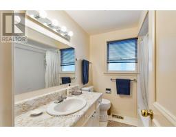 11 Feldbar Court, Toronto, ON M2N4P7 Photo 35