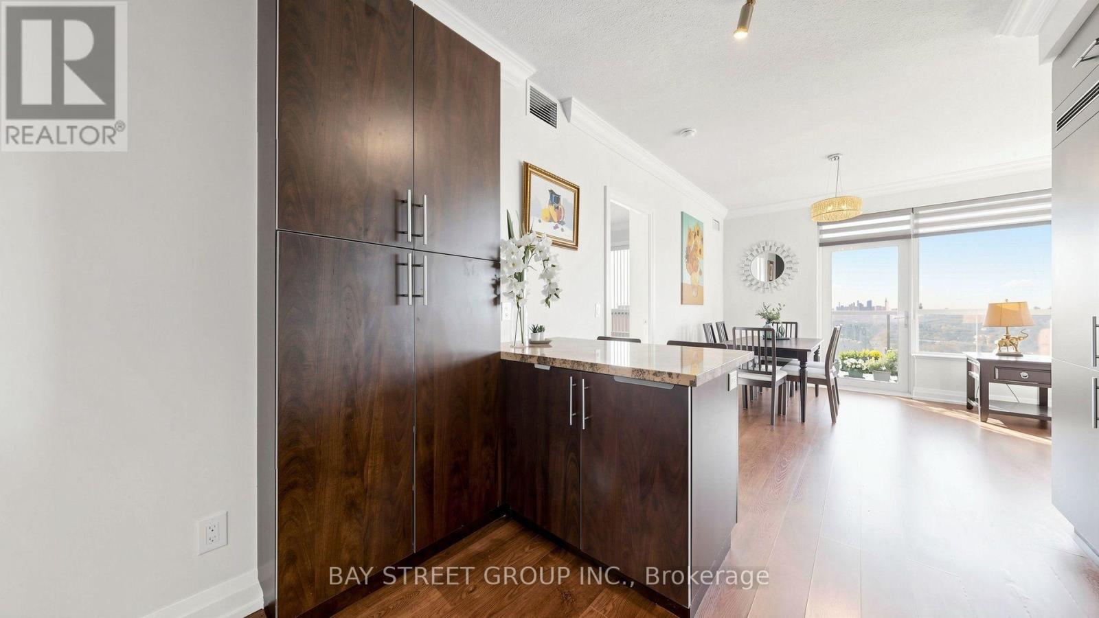 #3010 2 ANNDALE DRIVE - 9